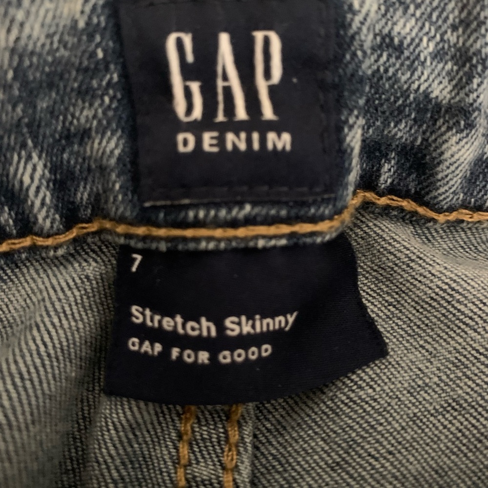 Lot of 3 pairs of jeans size 7 Gap & Osh Kosh